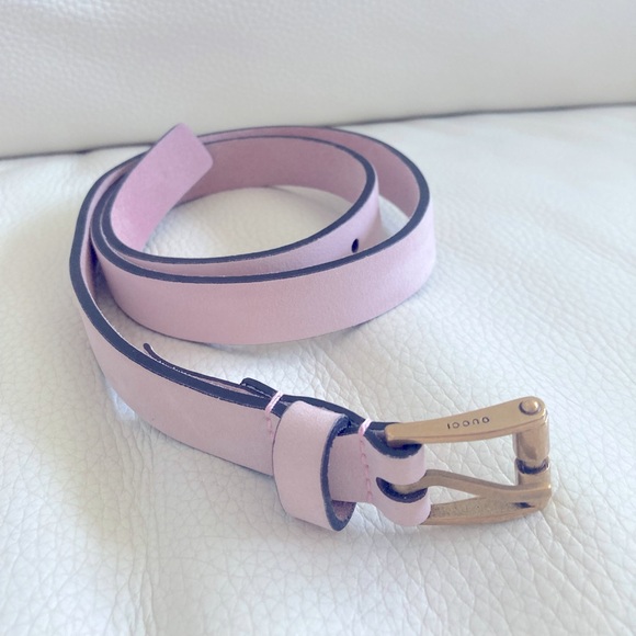 Authentic Gucci belt in size 70. (31 inches) fits xs